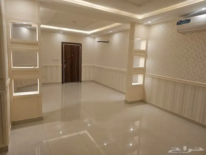 للايجار شقه كبيره ( مكيفات- مطبخ) الصفا 1