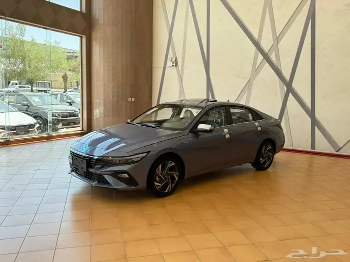 هيونداي الإلنترا كومفورت2025 8