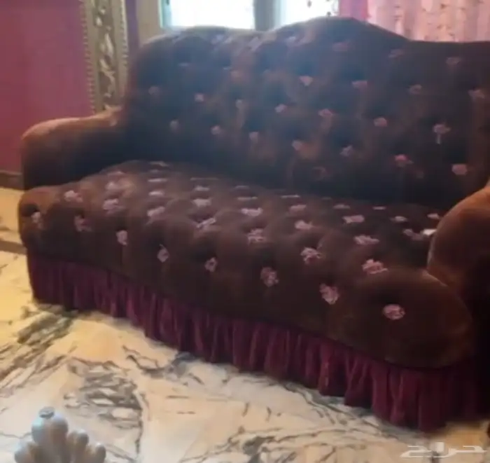 للبيع طقم كنب 1