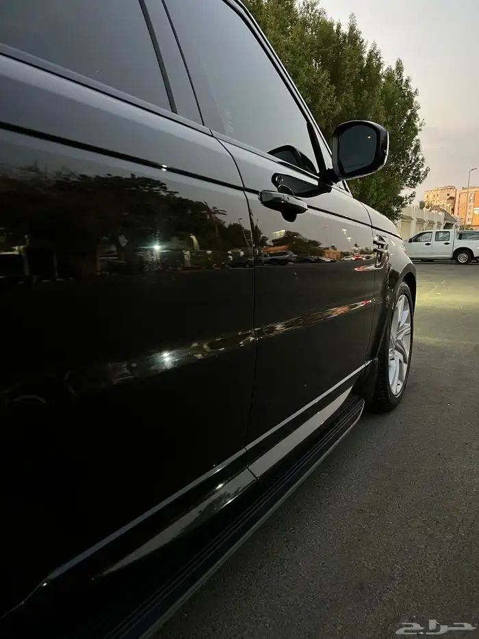 رنج روفر سبورت شبه جديد 5