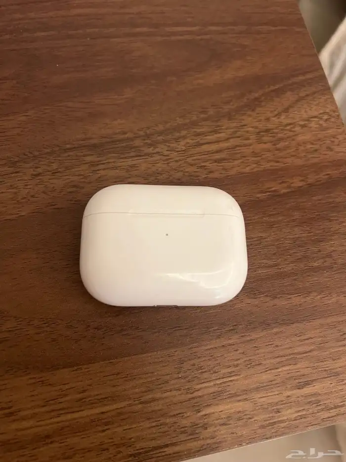 ايربودز برو الأصدار الأول ( بوكس الشحن ) أصلي من جرير 2