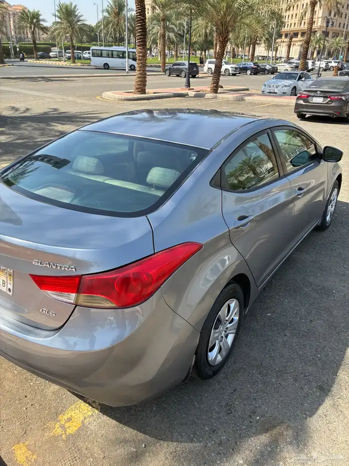 النترا 2012 اتوماتيك مكينه 2000 نظيفه 7