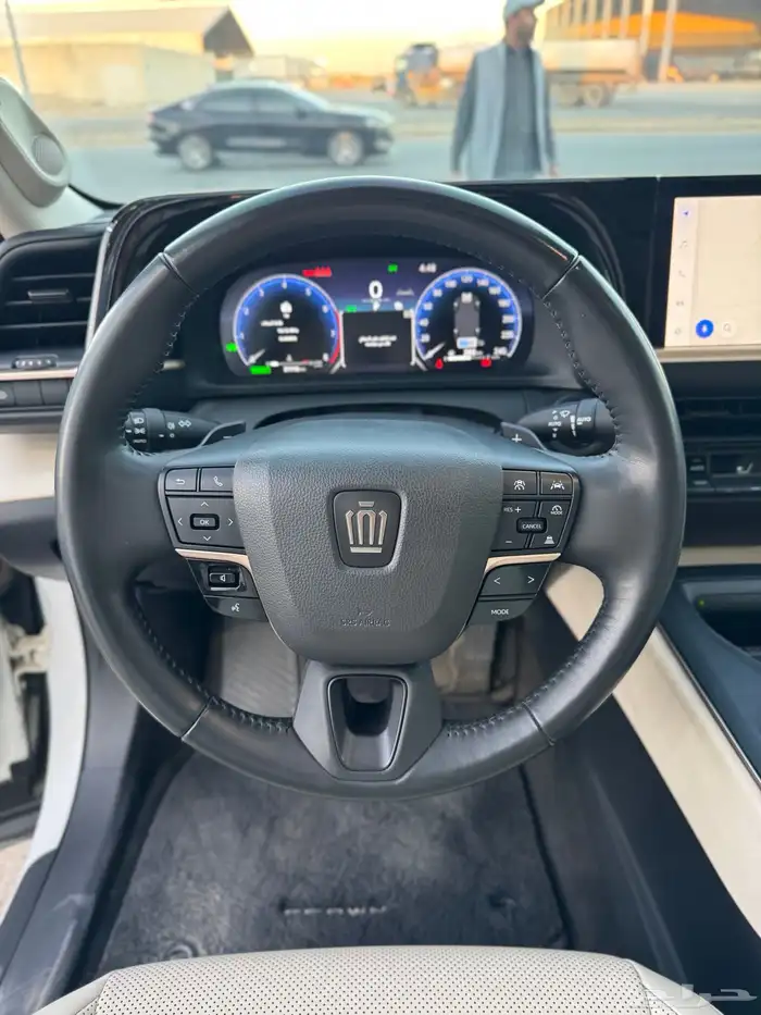 للبيع تويوتا كراون 2023 فل كامل - بحالة الوكاله 14