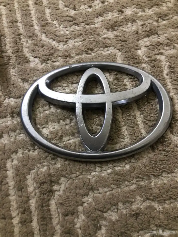 علامة تويوتا حقت الشاص وكالة على السوم 0