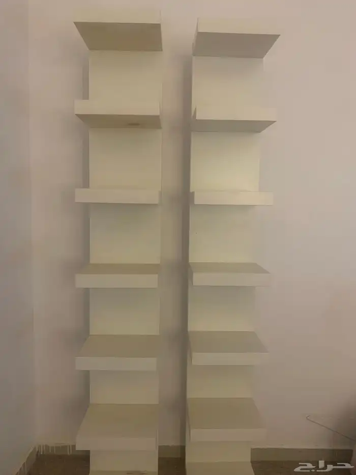 رفوف دولاب قطعتين متكونه من ثلاث ارفف يبيلها تنظيف فقط 0