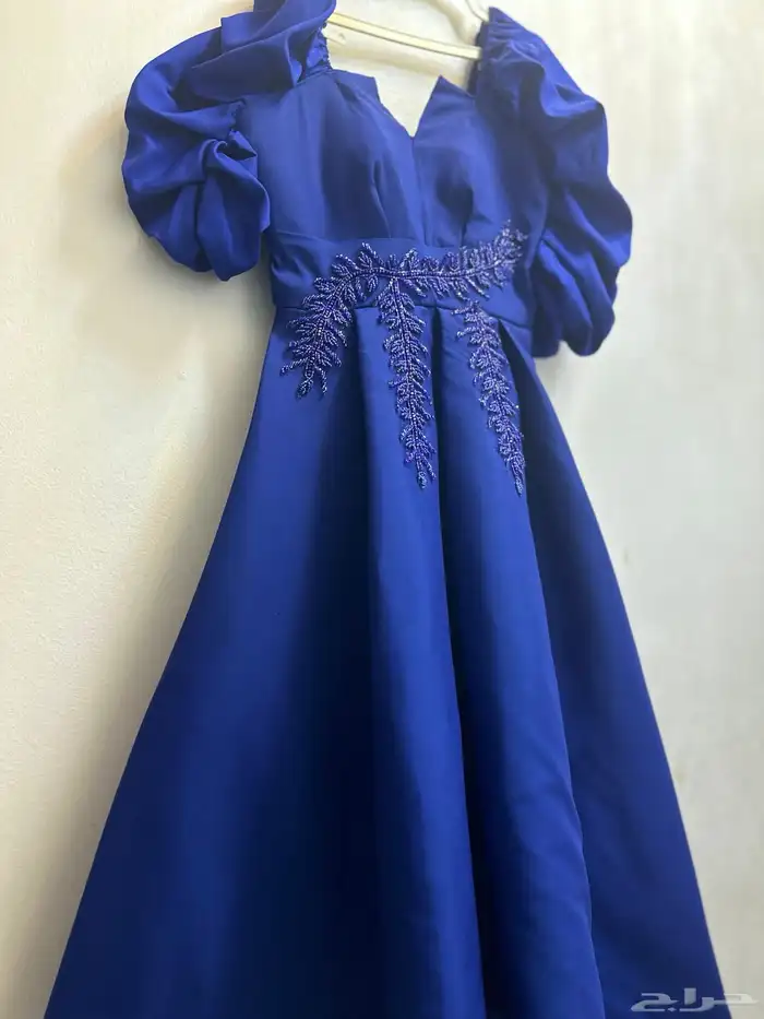 فستان سهرة أزرق ملكي بتطريز لامع   مقاس M 0