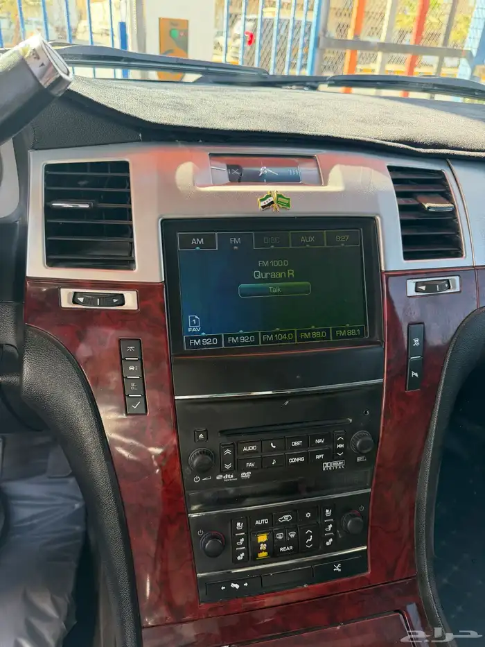 للبيع كاديلاك إسكاليد 2011 9