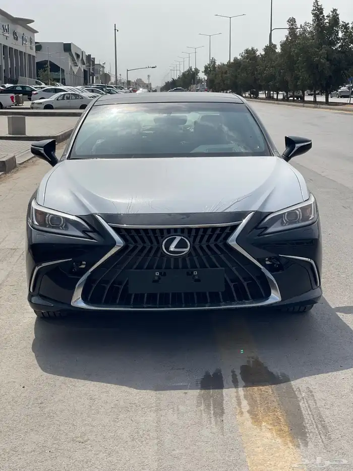 لكزس ES 350. بريمي. 2025. CC. بالكاش وألاقصاد 5