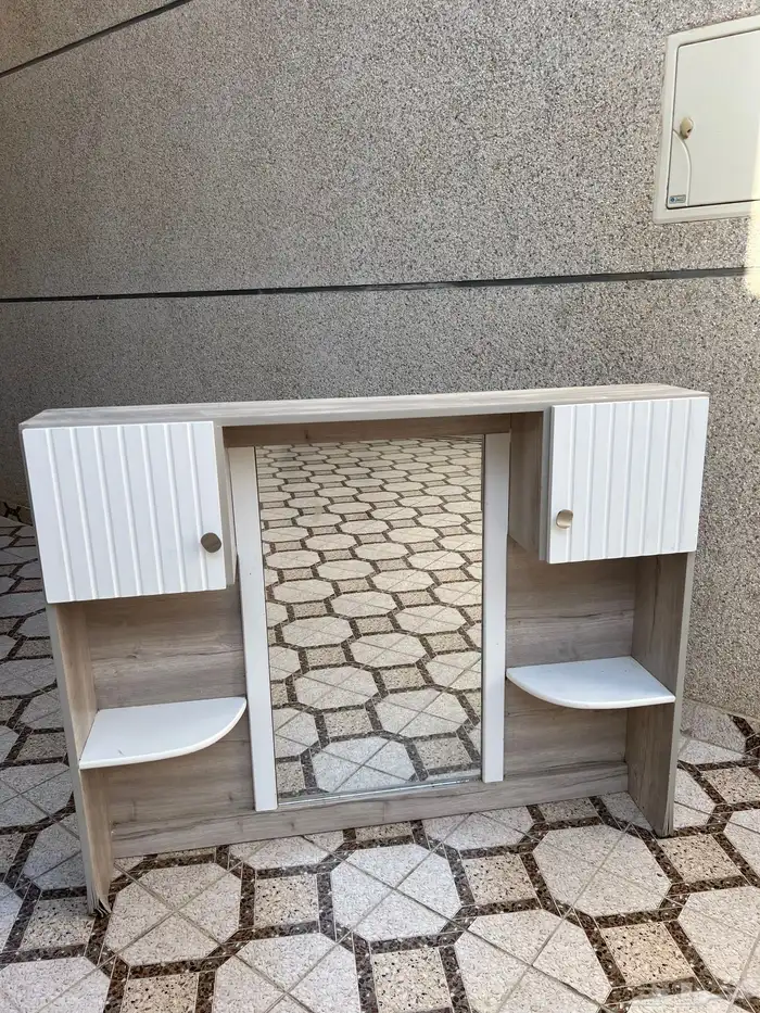 مرايا ديكور السعر ع السوم 1