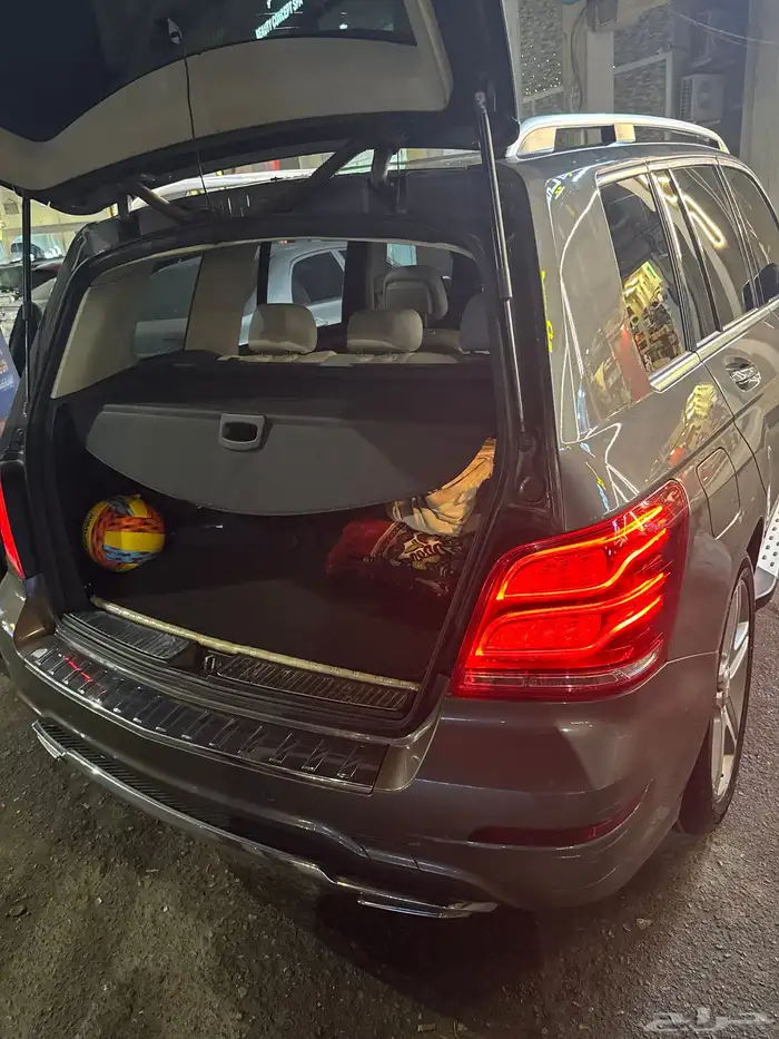 للبيع ميرسيدس جي ال كي 350 موديل 2015 ممشى قليل 6