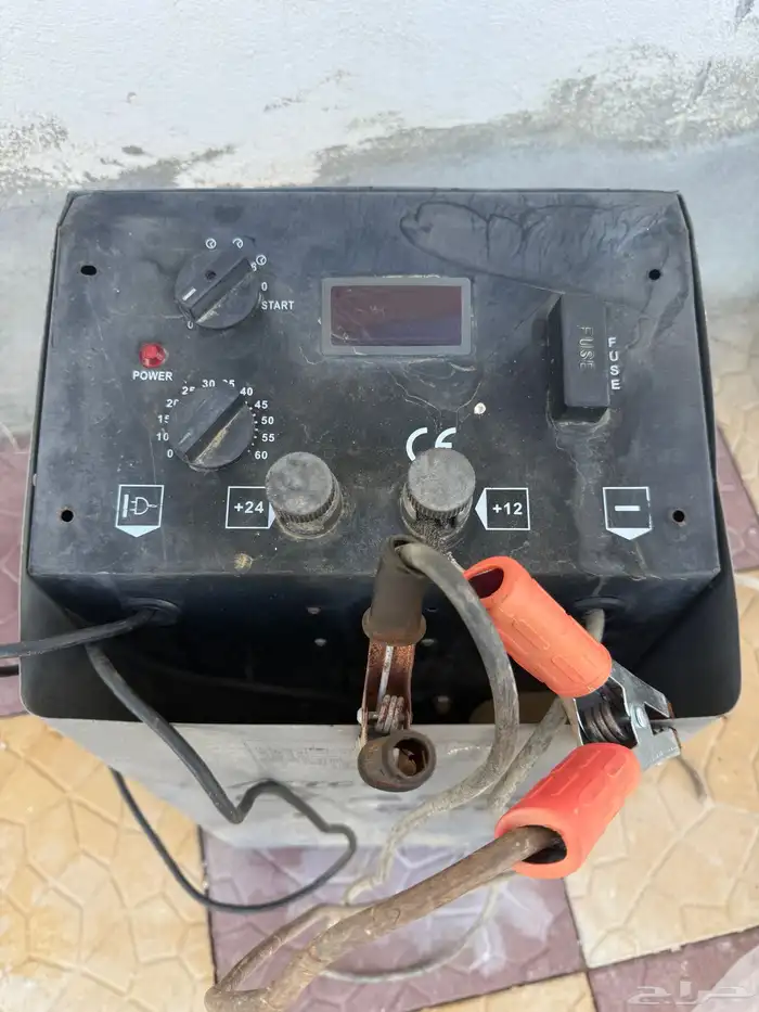 مكينة شحن بطاريات 0