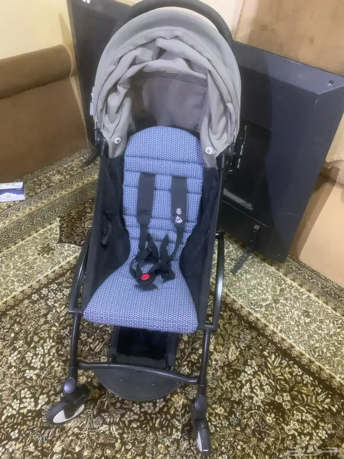 يويو عربة اطفال خفيفة وسهلة الفتح والاغلاق و تدخل الطائرة 10