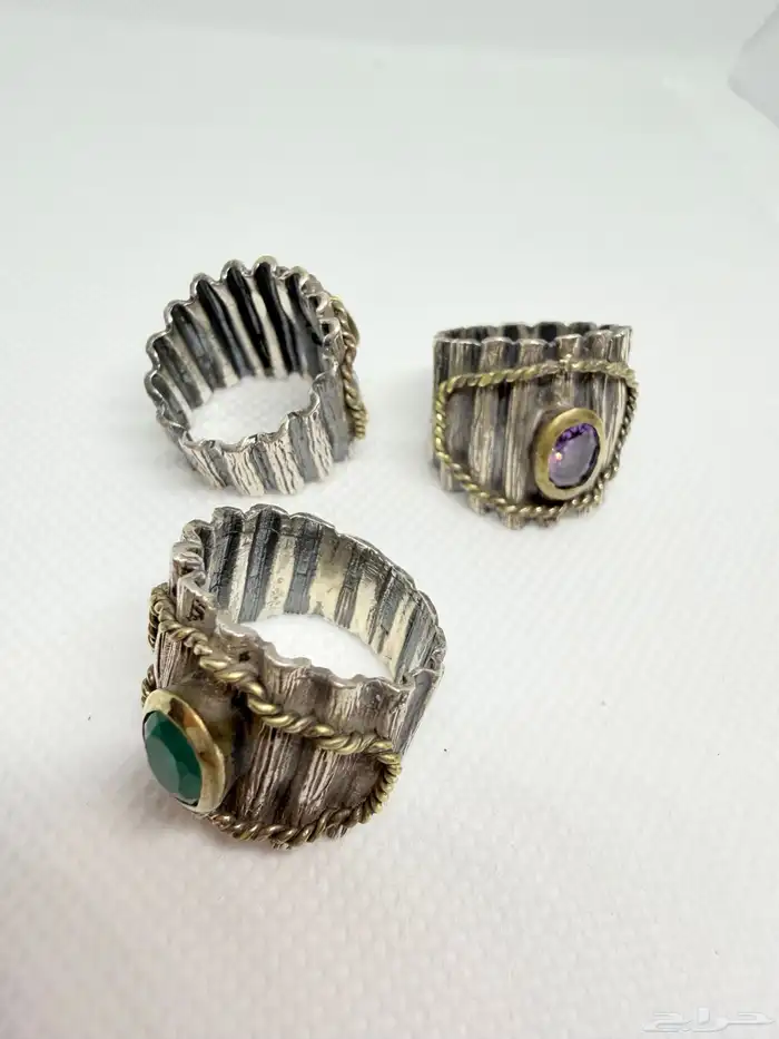 خواتم فضية بشكل جذع شجرة متوجة بفصوص ملونة 5