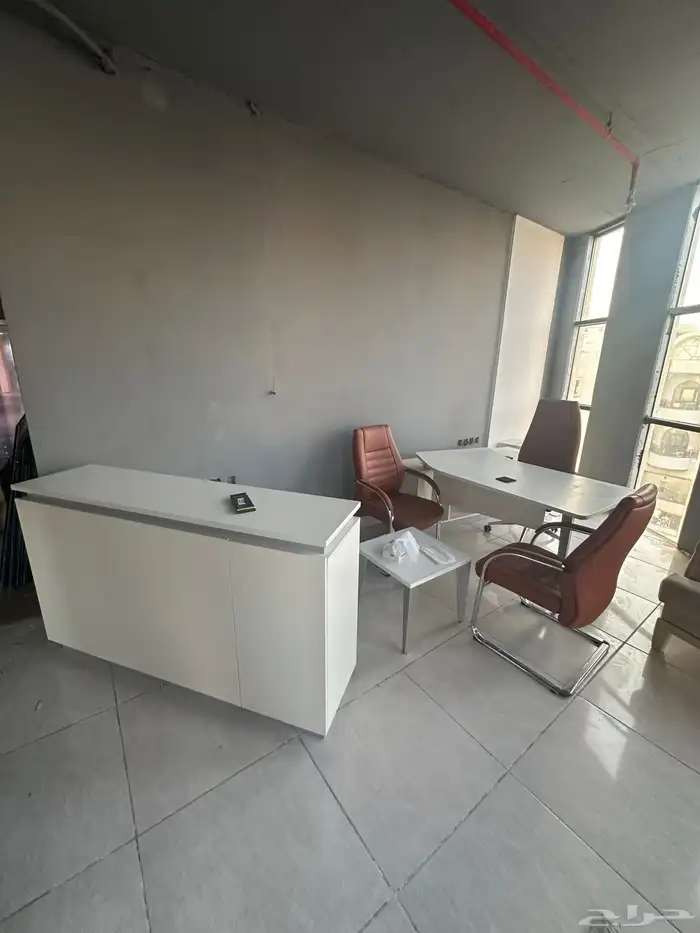 مكتب اداري مودرن 5