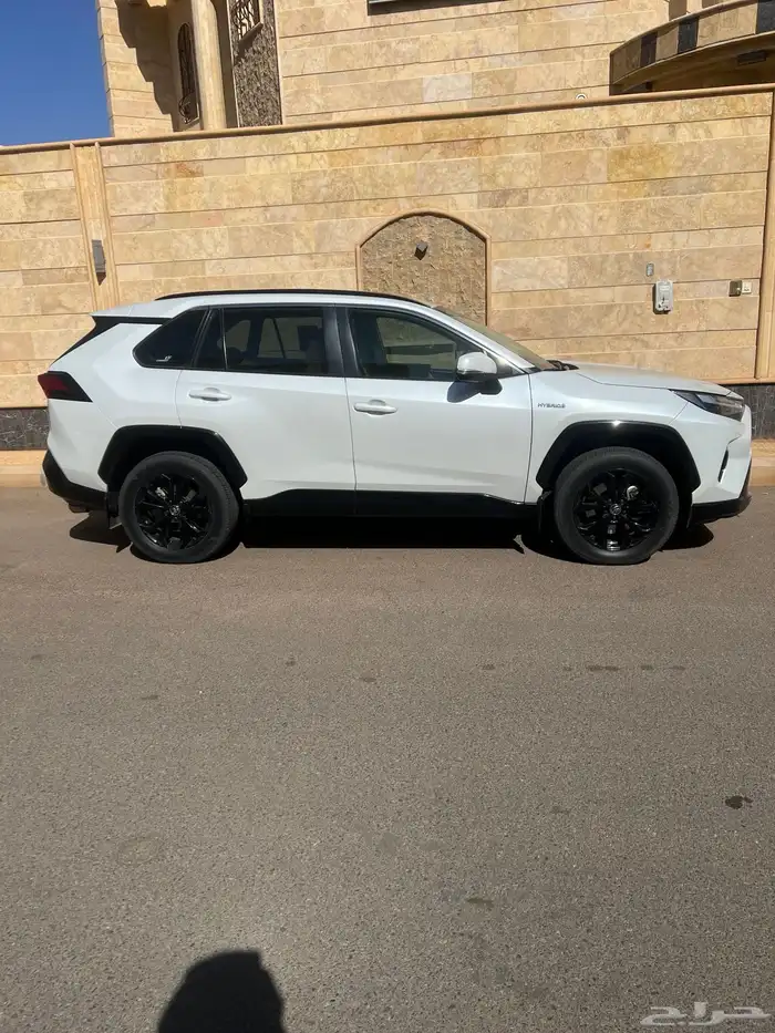 راف فور 2023 13