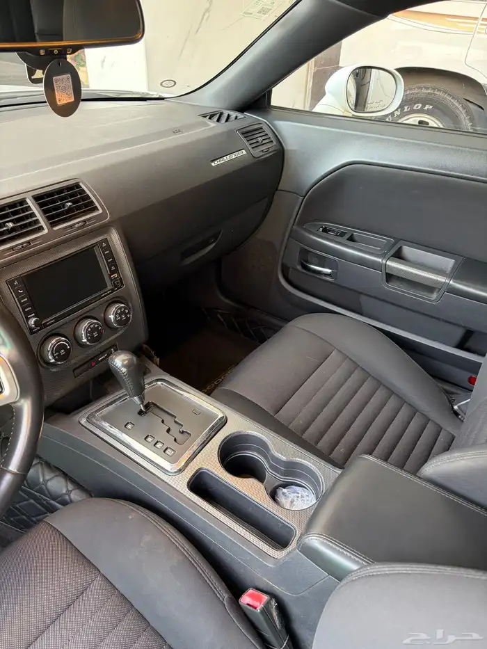 تشالنجر 2013 RT V8 6