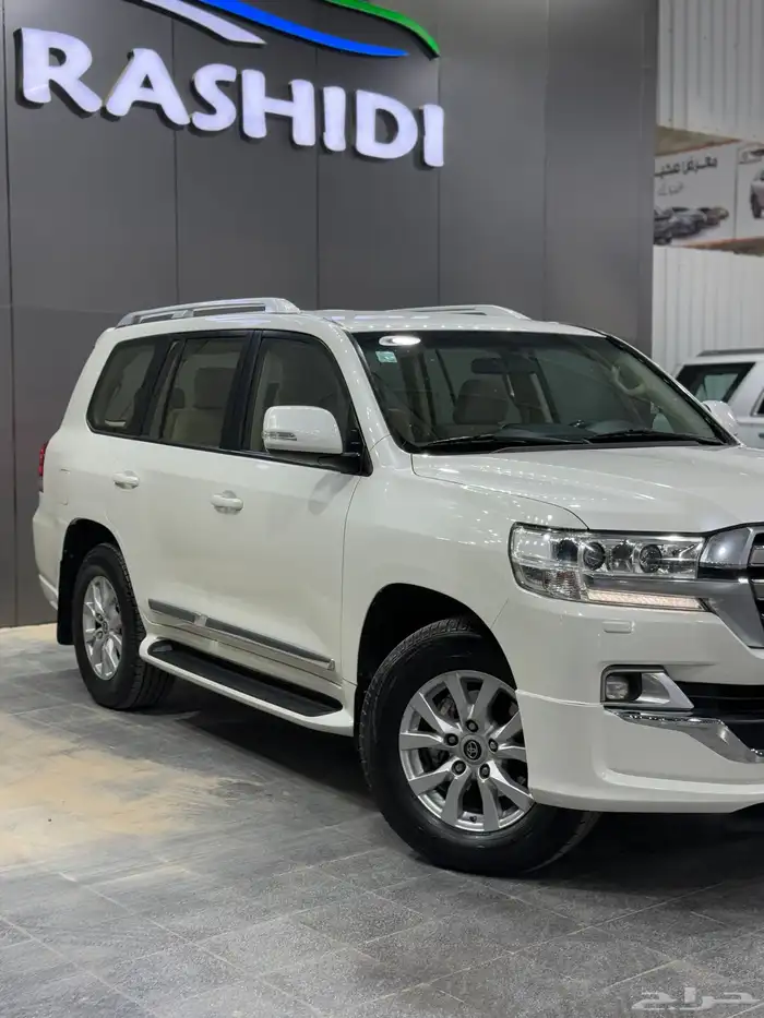 جي اكس ار ديزل 2021 بريمي لدى معرض(عبيد الرشيدي) 11