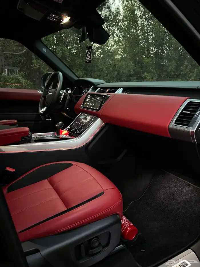 رنج روفر سبورت شبه جديد 1