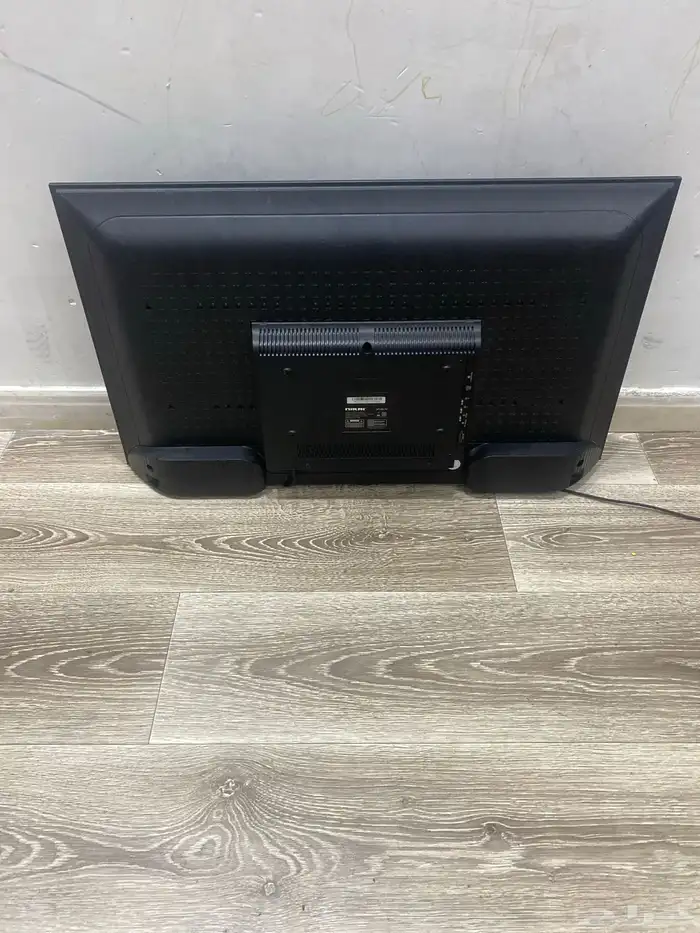 32 بوصة شاشة 1