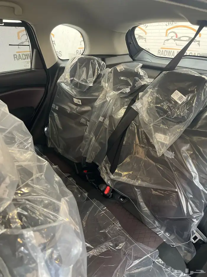 تويوتا اوربان ستاندر 2026 10