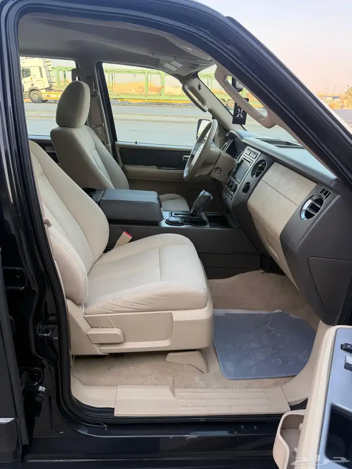 فورد اكسبيدشن2012طويل 6