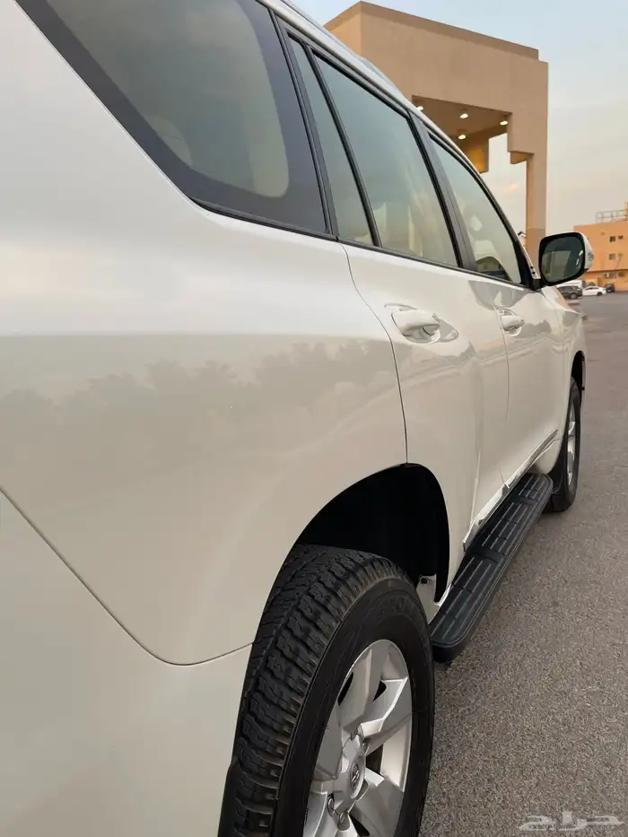 برادو 2023 TXL V6 سعودي 8