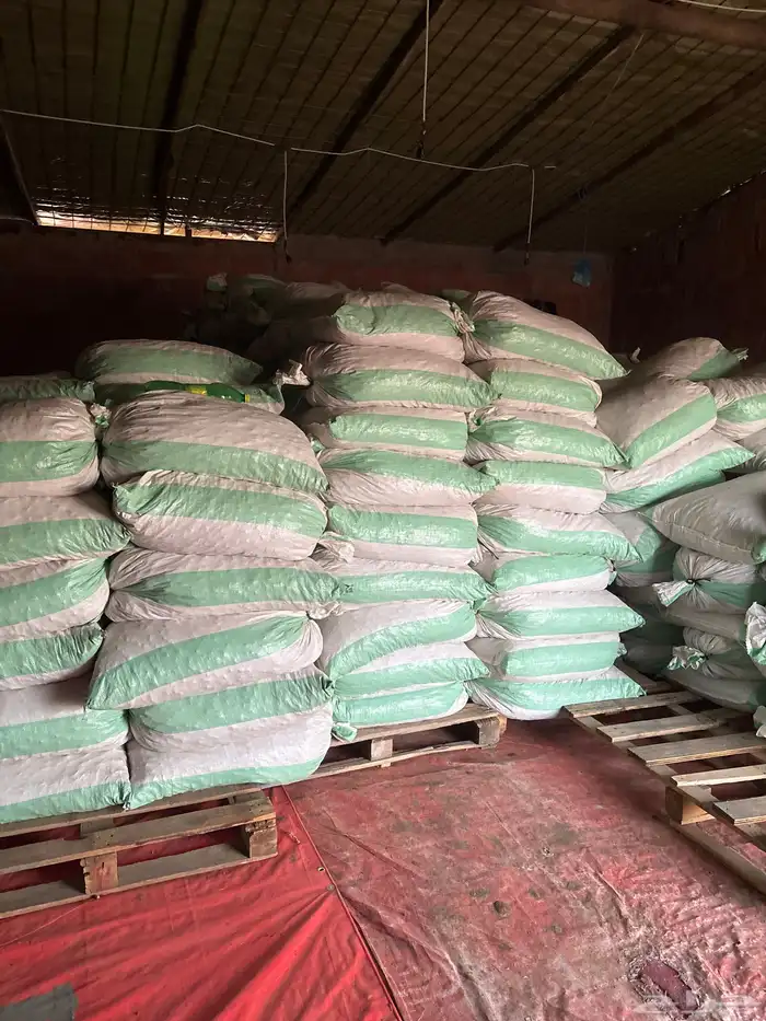 تمر علف للبيع 1