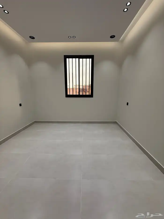 للبيع روف بملحق علوي حي النسيم خميس مشيط 750الف 9