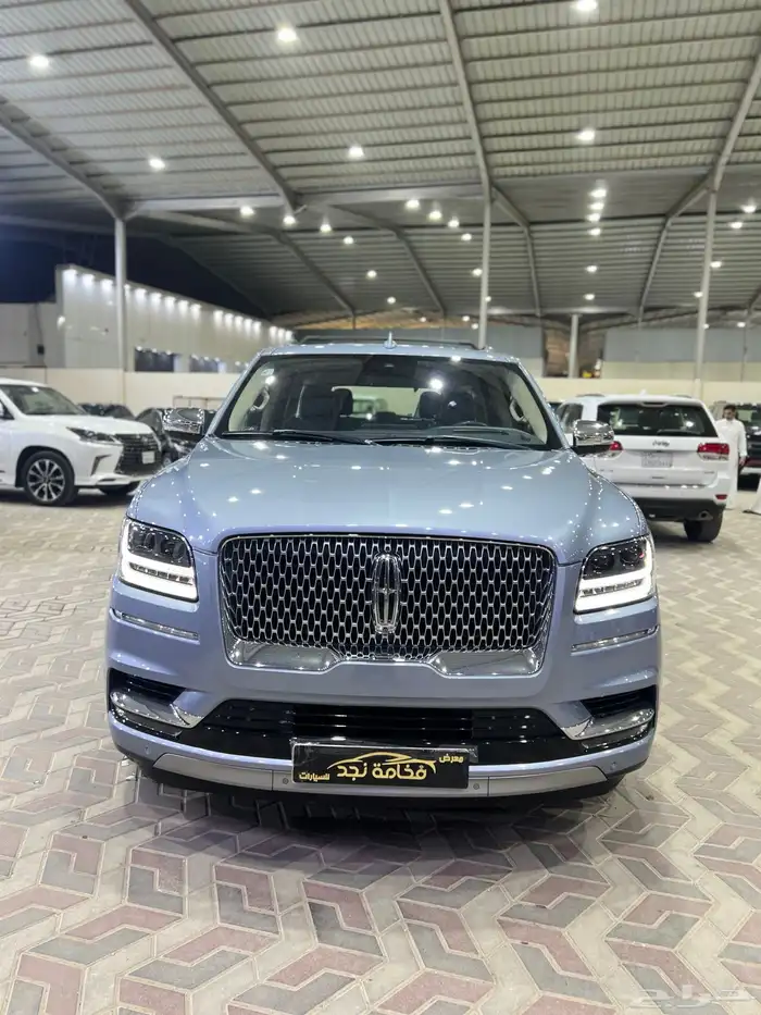 لنكولن نافيجتور 2019 فل كامل ماشي 84 الف 0