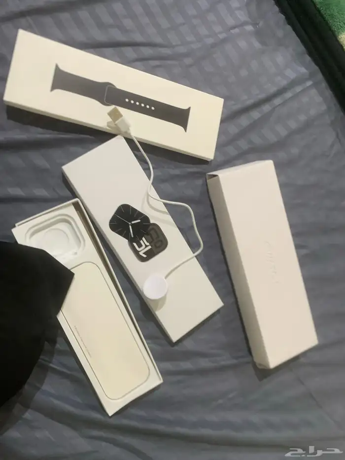 ساعه ابل 10 46 mm 2