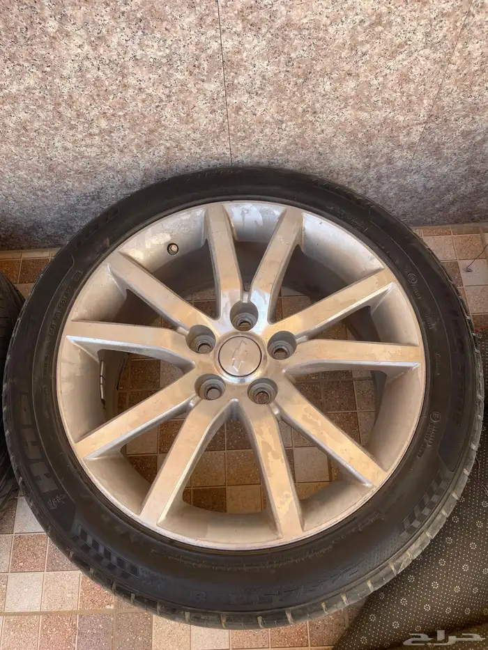 الجنوط صينية ما فيها رجة فيها بعض الملاحظات خفيفة وعلى الس 2