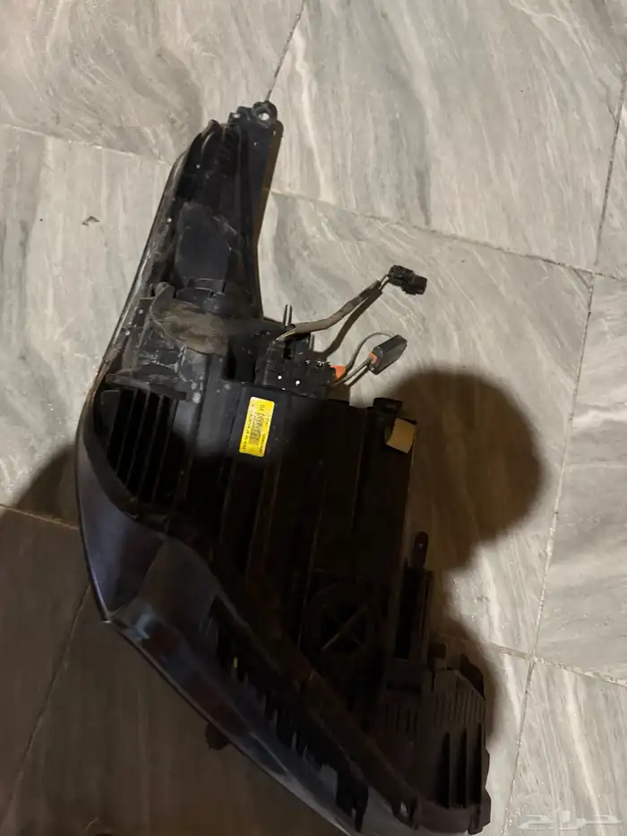 شمعة هونداي فلستر يسار اصلي ونظيفة للبيع 5