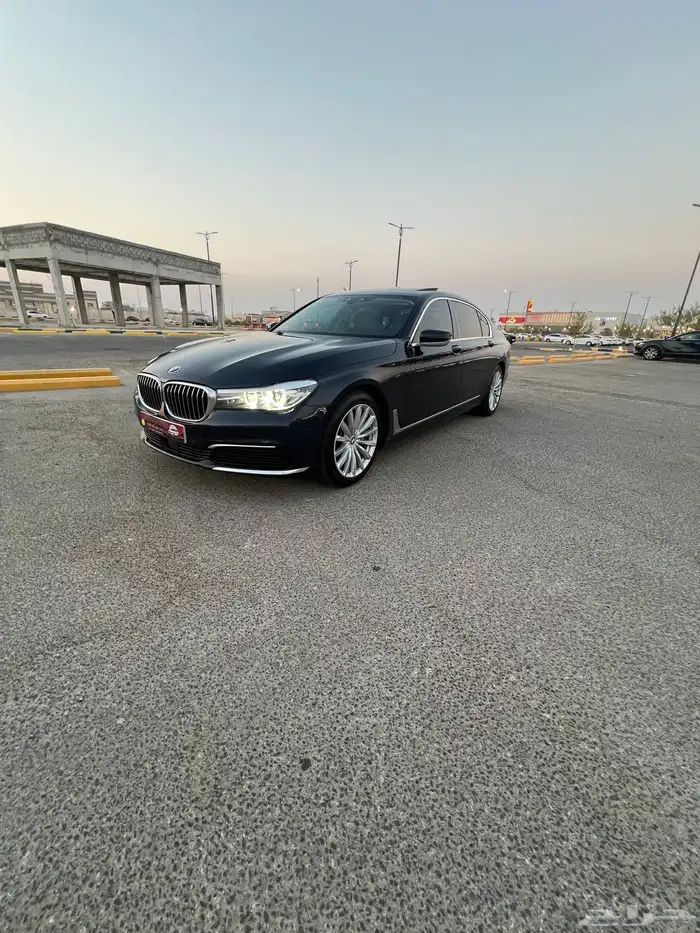 بي ام دبليو 740 2019 2