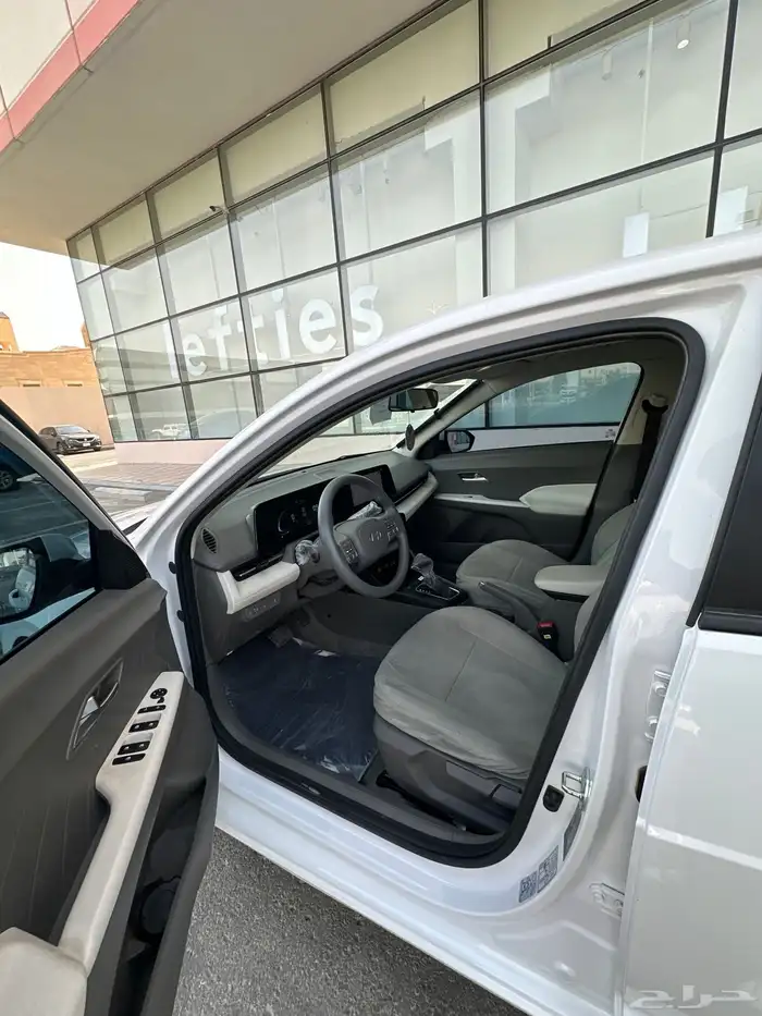 اكسنت 2025 ممشى قليل شبه جديدة 12