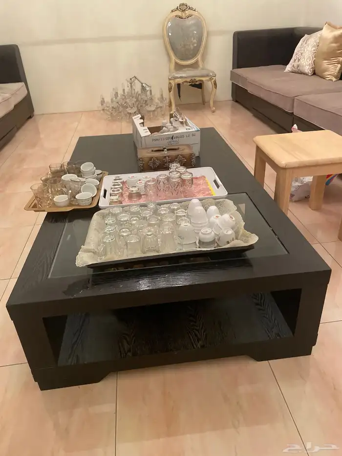 ثريات للبيع 23