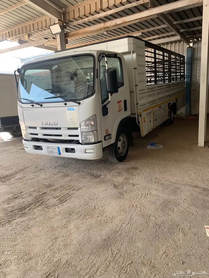 دينا للبيع موديل 2011 سته متر تربو ماشي 0