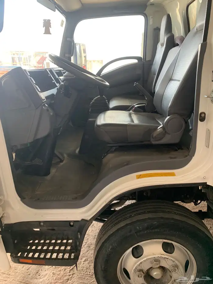 دينا للبيع موديل 2011 سته متر تربو ماشي 2