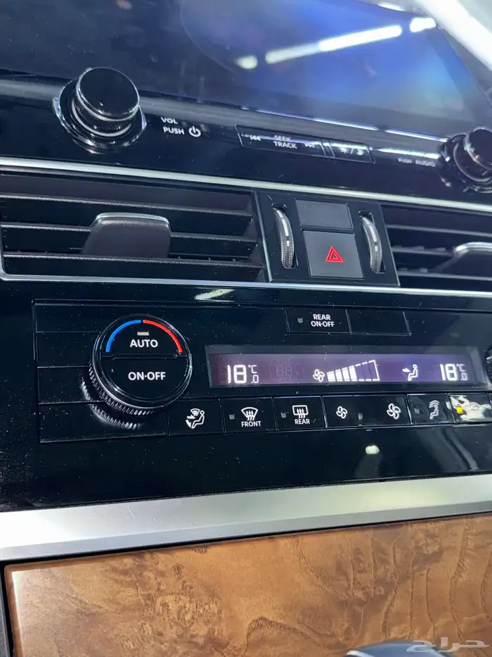 نيسان باترول موديل 2023 ( بحالة الوكالة ) 18