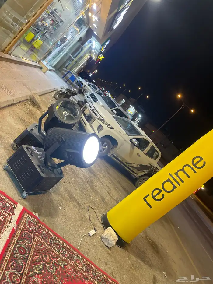 2 كشافات ليزر بحاله ممتازه 2