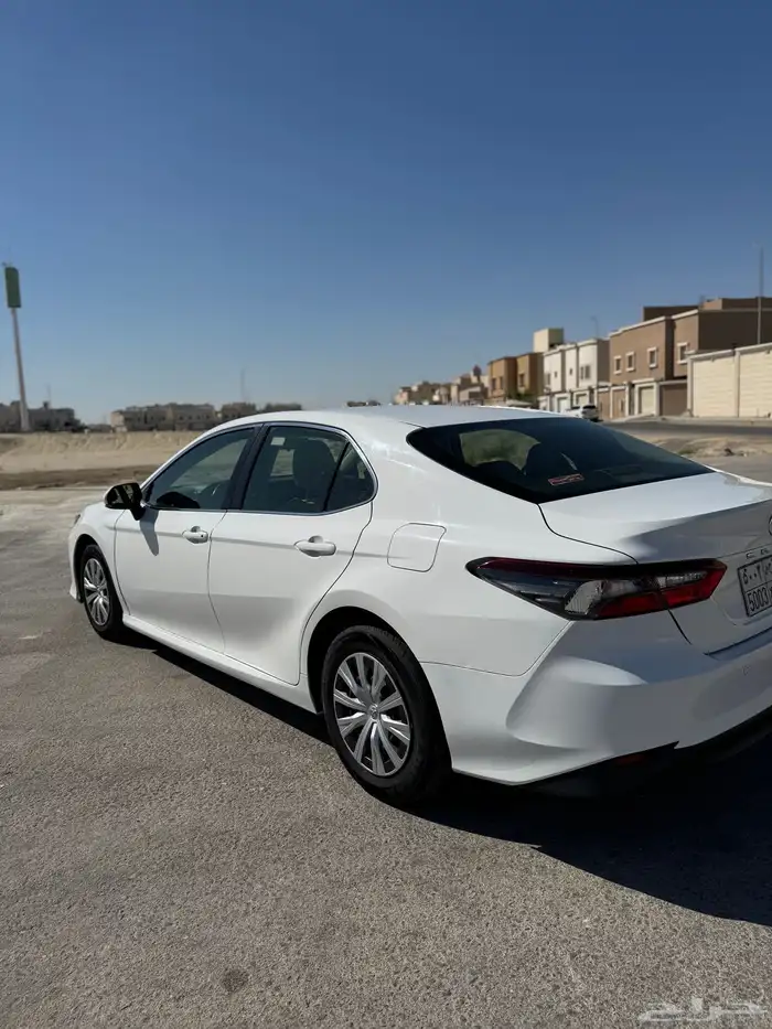 كامري مديل 2022 بنزين ستاندر 6