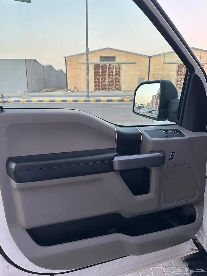 فورد F150 غماره 2018 فل كامل 8V دبل دفلوك تشغيل عن بعد 64
