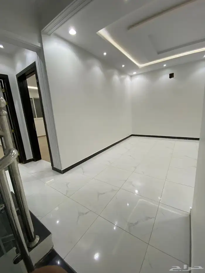 فله للبيع حي عكاظ 15