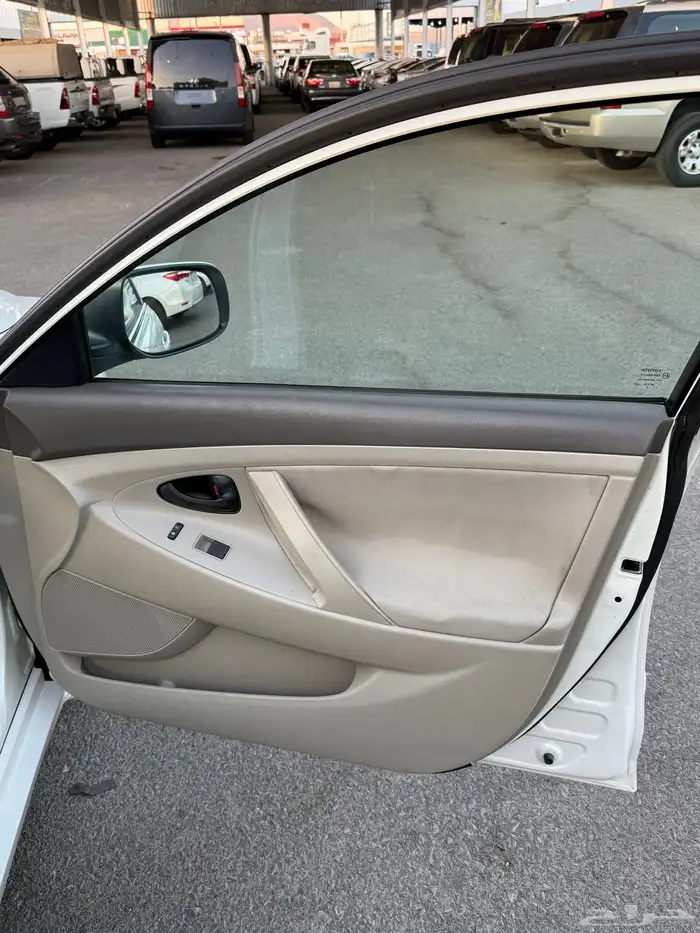 للبيع تويوتا كامري 2011 ليميتد 23