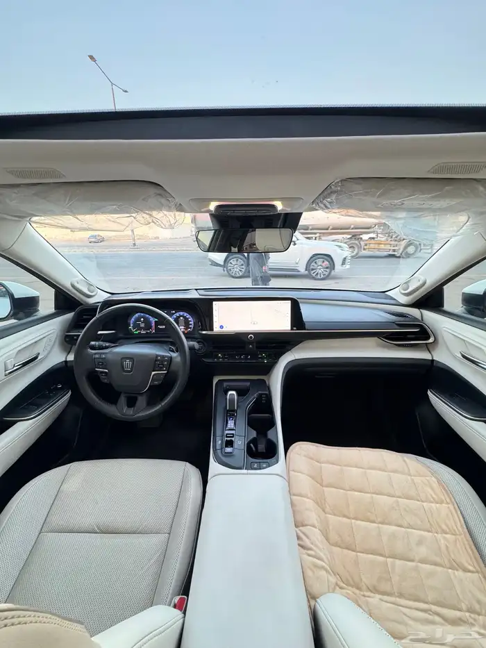 للبيع تويوتا كراون 2023 فل كامل - بحالة الوكاله 11