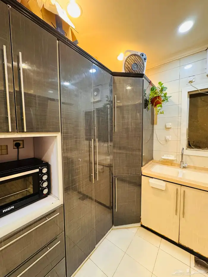 مطبخ كامل كبير خشب و رخام مع بوتاجاز و فرن 3