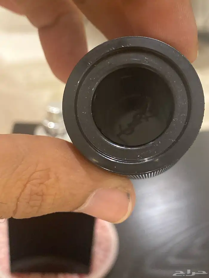 عطر واي سان لوران بارفيوم المركز شبه جديد 3