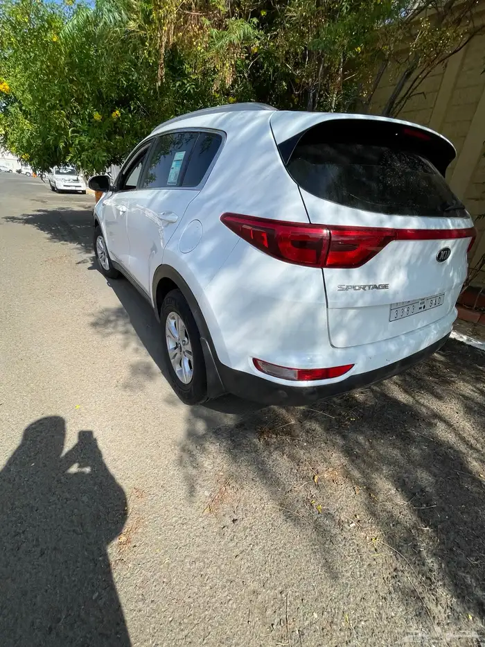 للبيع بحائل كيا سبورتاج 2017 نظيف جدا 2