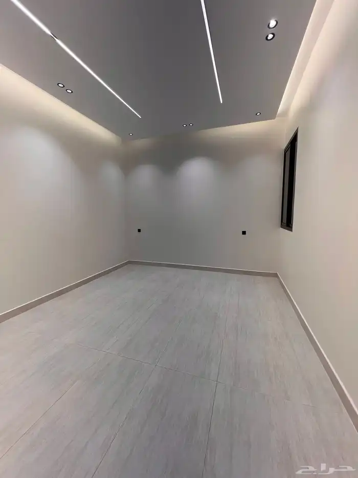 للبيع ادوار ارضيه وارواف علويه حى النسيم خميس مشيط 44