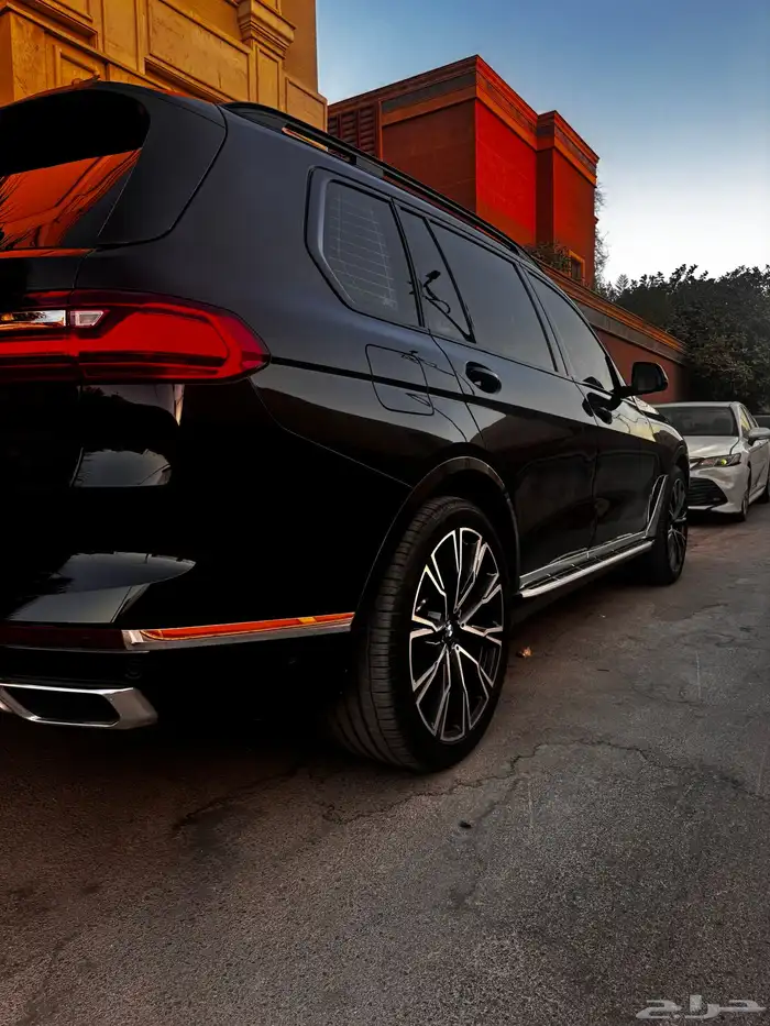 بي ام دبليو BMW X7 2