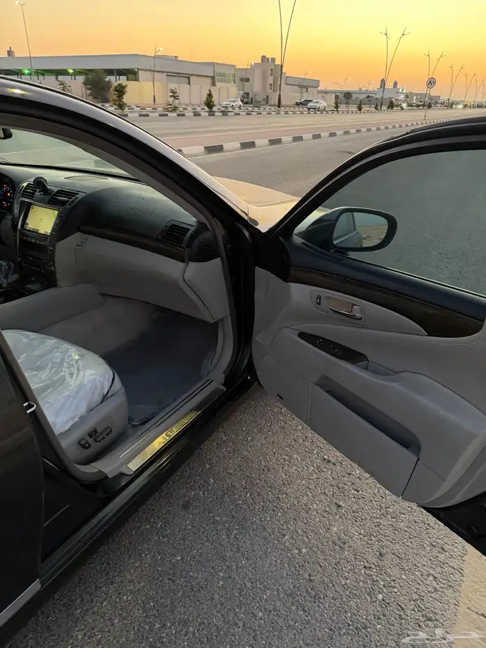 لكزس ال اس 2007 3